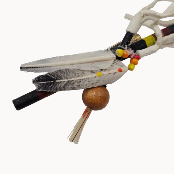 VTG Brooch Native American Feathered Boho Beaded Arrow Point Ethical Art to Wear - Picture 3 of 12